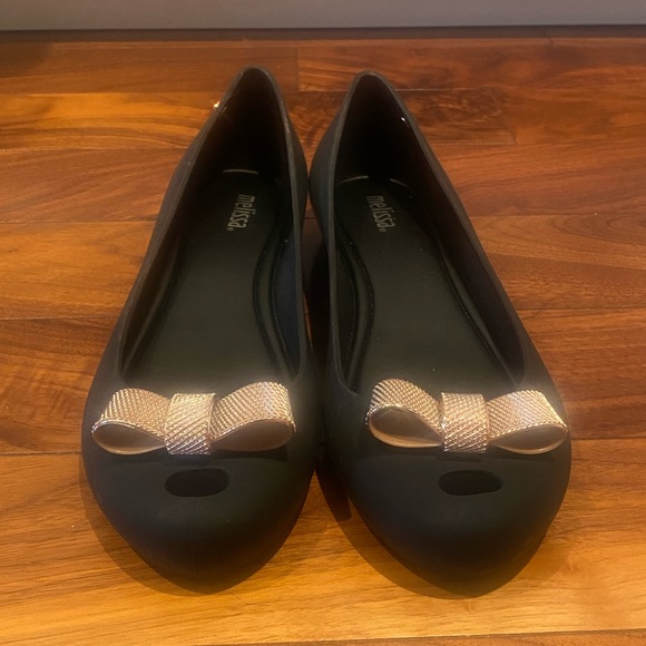 Melissa New Flats - Picture 1 of 10